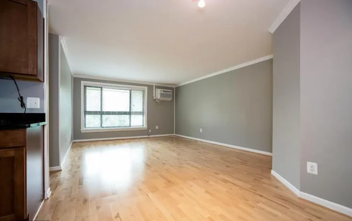 Building Photo - 3109 Naylor Rd SE