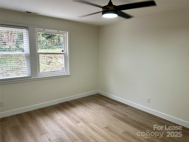 Building Photo - 1450 Academy St