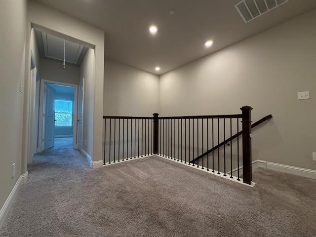 Building Photo - 624 Hutchinson Ln