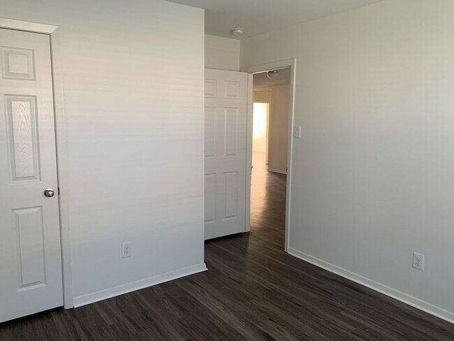 Building Photo - FOUR BEDROOM | TWO BATHROOM