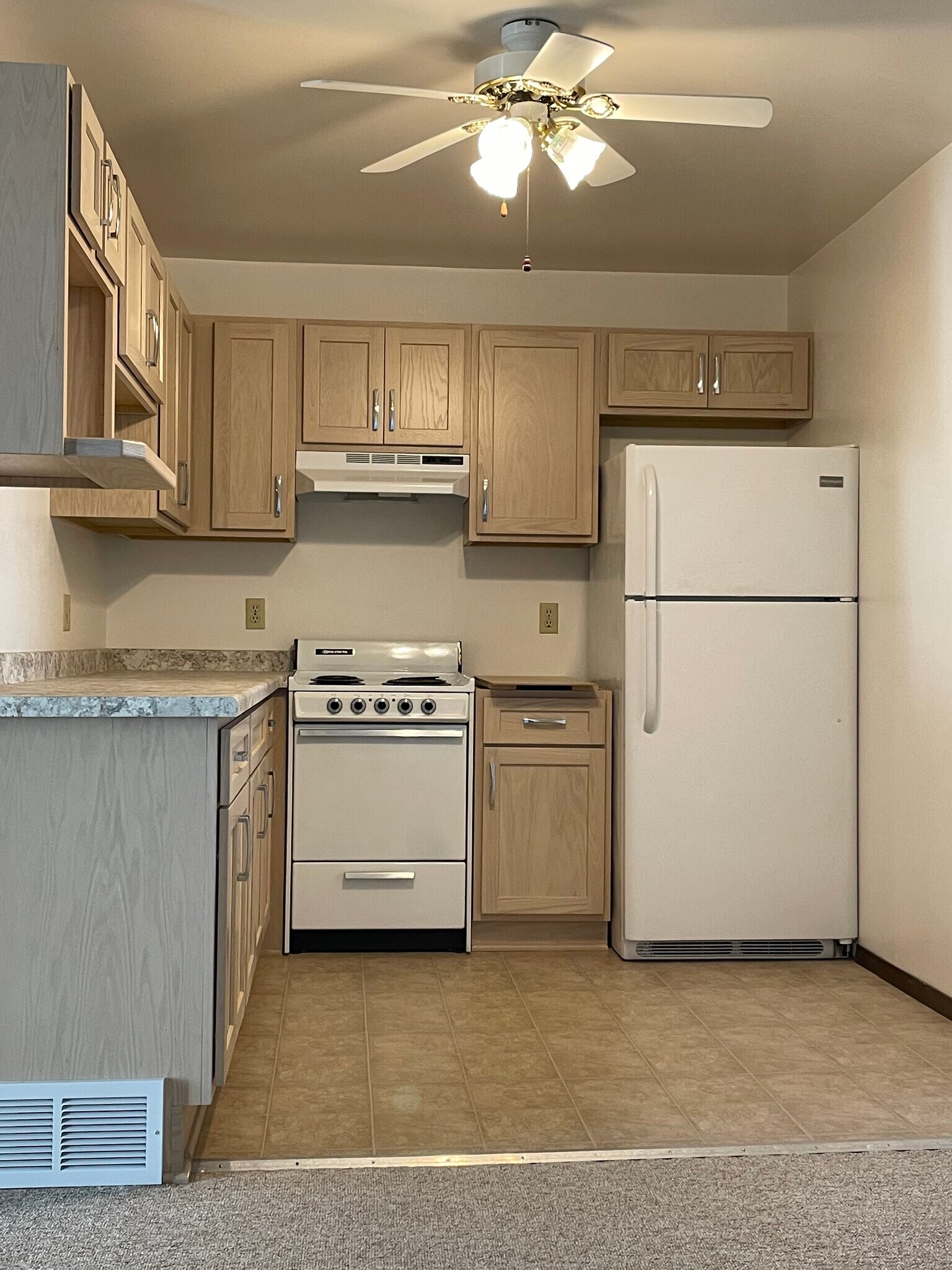 Kitchen - N5385 County Rd V