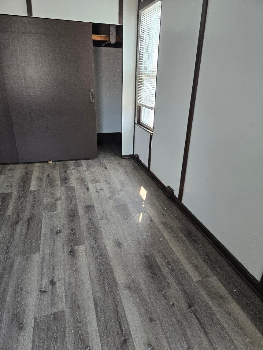 Building Photo - 608 2nd St