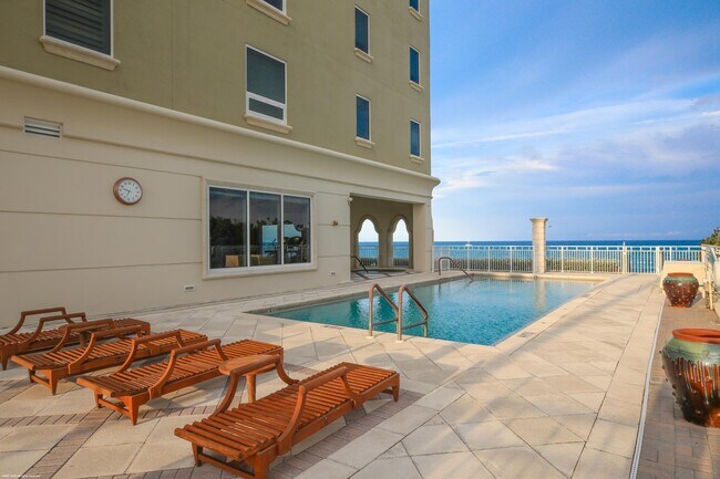 Building Photo - 5310 N Ocean Dr