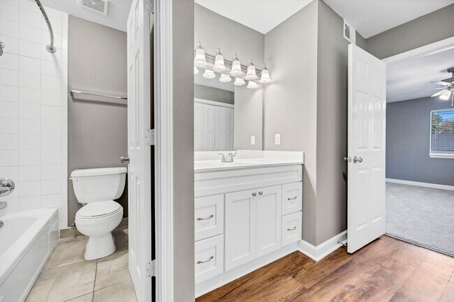 Building Photo - cpi7