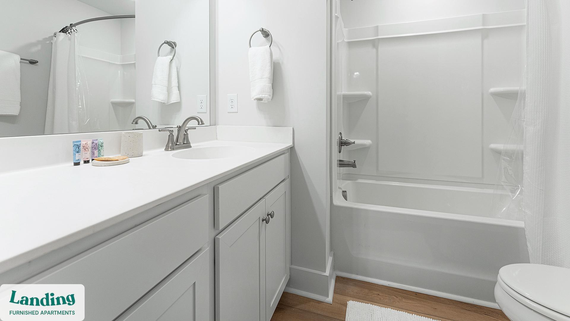 Building Photo - 1060 Orangeburg Rd