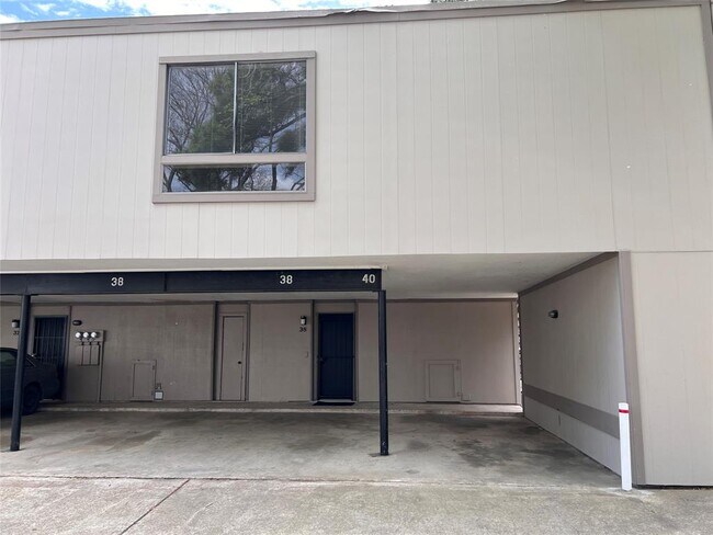 Building Photo - 17202 Imperial Valley Dr
