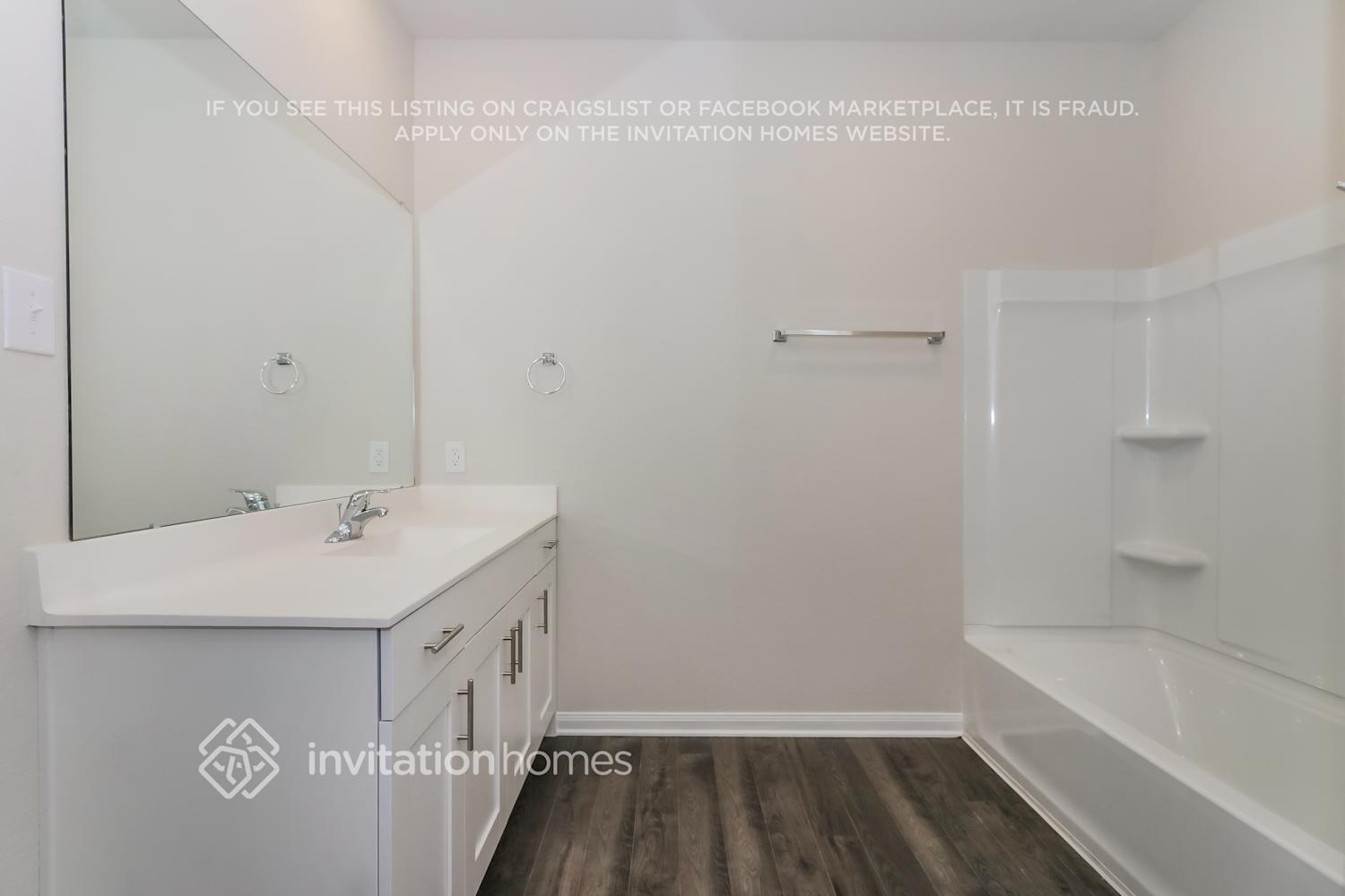 Building Photo - 8102 Sunberry Shadow Dr