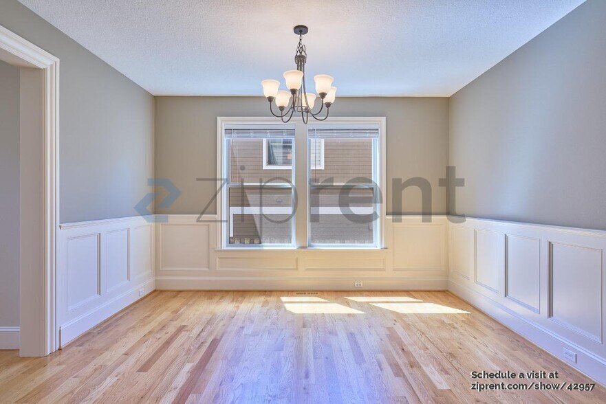 Building Photo - 11379 NW Valros Ln