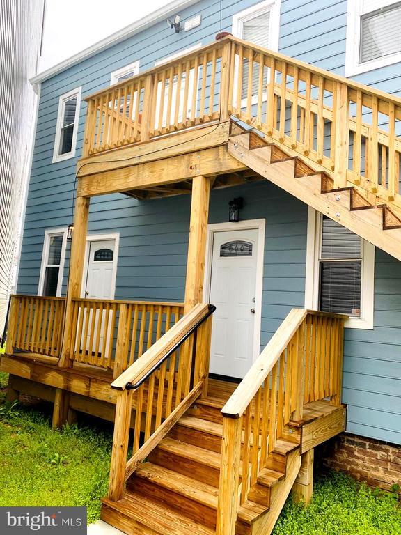 Building Photo - 2712 6th St NE