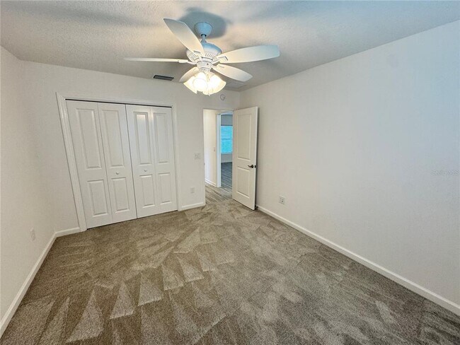 Building Photo - 528 Cherry Creek Wy