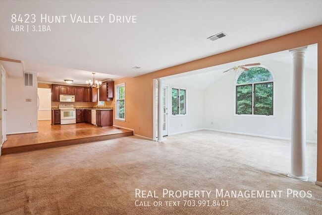 Building Photo - 8423 Hunt Valley Dr