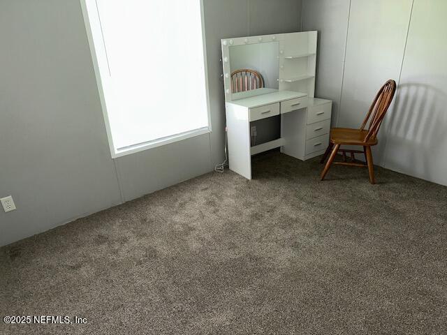 Building Photo - 6681 Brown Rd