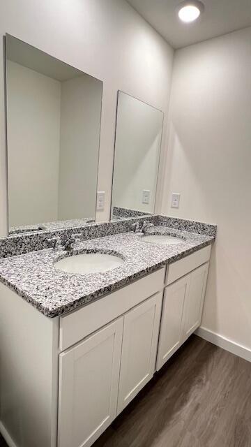 Building Photo - 4234 Belcourt Dr