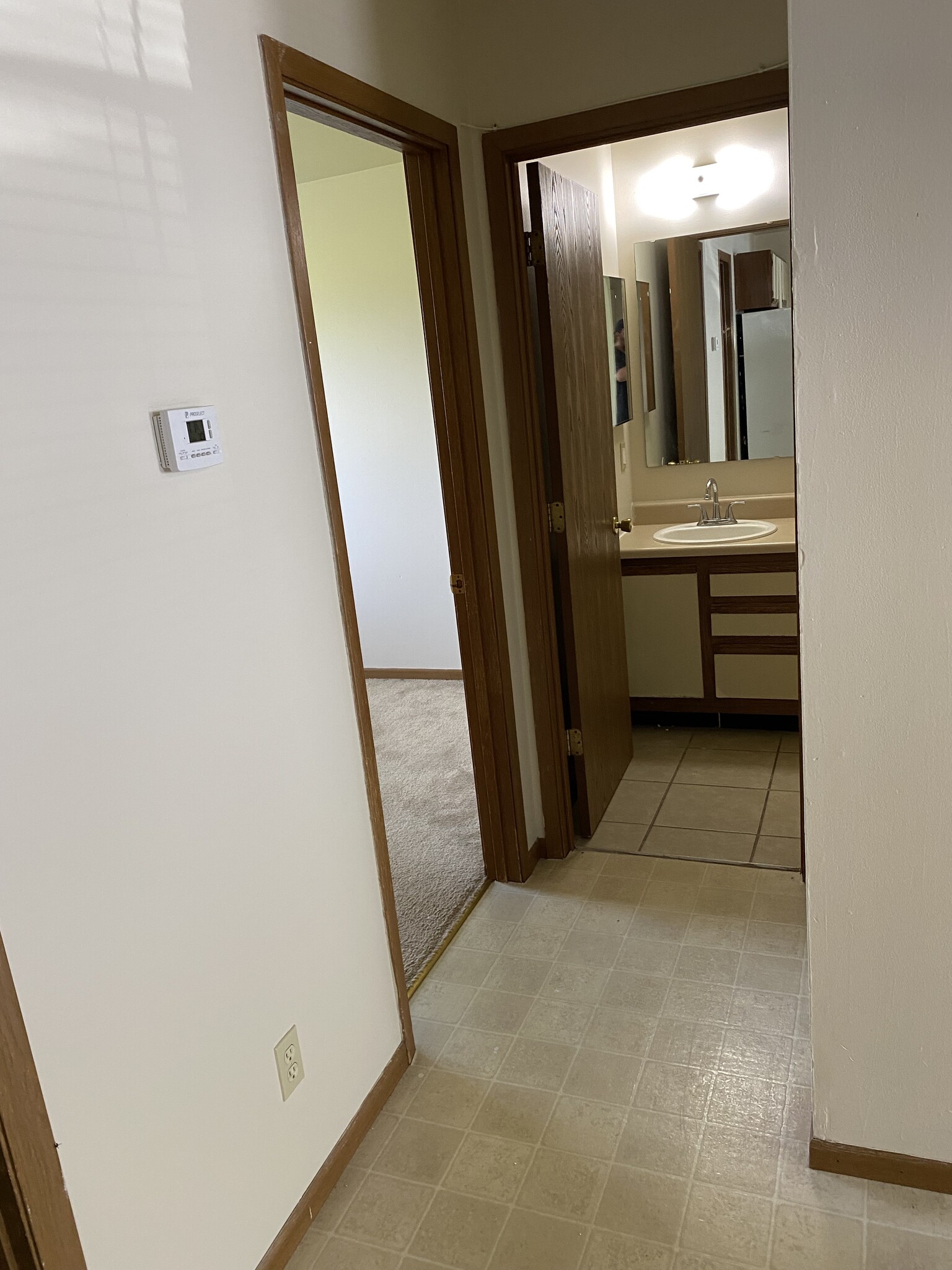 Building Photo - 125 Sandstone Ct