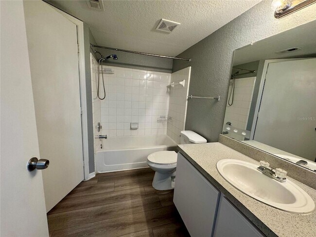 Building Photo - 2218 Grand Cayman Ct