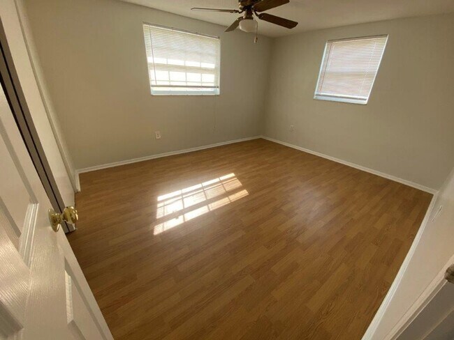 Building Photo - 12903 College Hill Dr