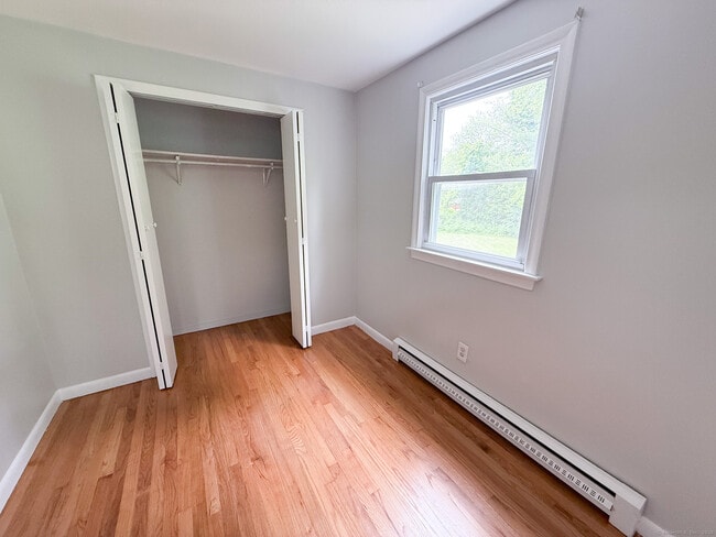 Building Photo - 15 Trout Brook Rd