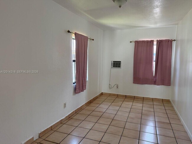 Building Photo - 4761 NW 11th Ave