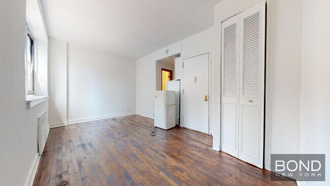 Primary Photo - 255 E 61st St