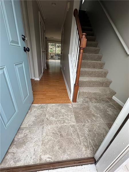 Building Photo - 146 Bridge View Dr