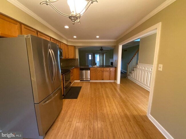 Building Photo - 99 Chatham Ct