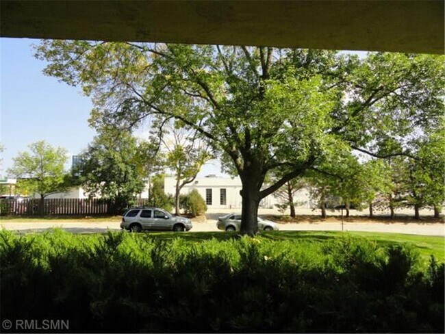 Building Photo - 7000 Sandell Ave