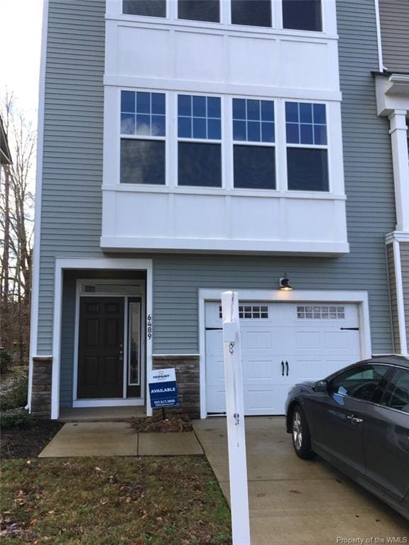 Building Photo - 6489 Revere St