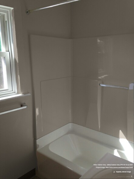 Building Photo - 37 Larch St