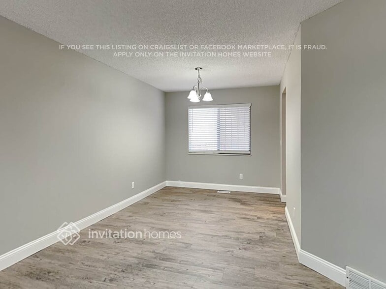 Building Photo - 4060 Charro Dr