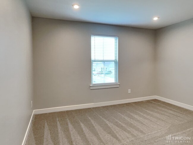 Building Photo - 1507 Bailiff Ct SW