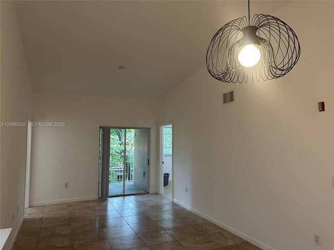 Building Photo - 3241 Sabal Palm Manor
