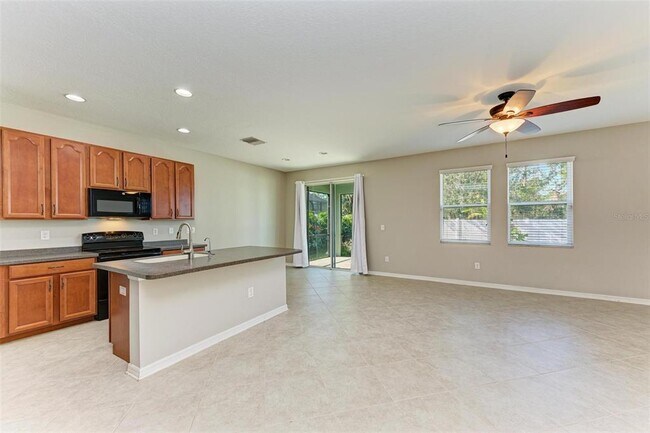 Building Photo - 7807 110th Ave E