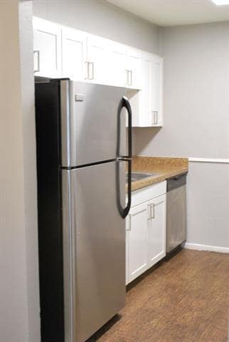 Building Photo - 2200 W Lowden St