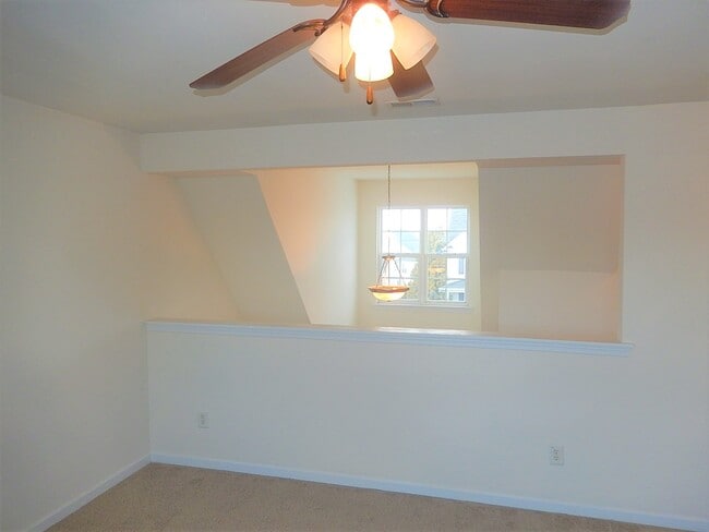 Building Photo - 1421 Springshire Ct