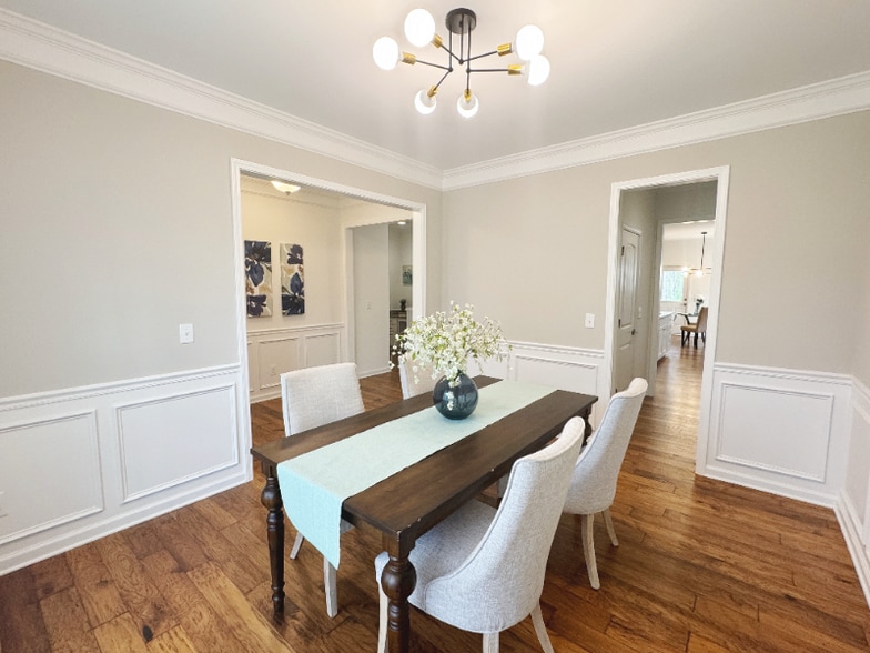 Building Photo - 2800 Lemnos Dr