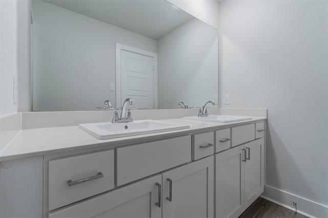 Building Photo - 801 Peaceful Ln