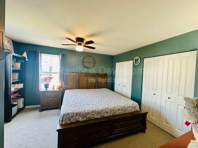Building Photo - 4144 Calder Ln