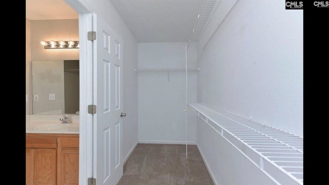 Building Photo - 410 Ivy Green Ln