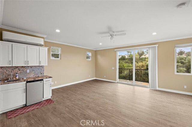 Building Photo - 25052 Pathway Dr