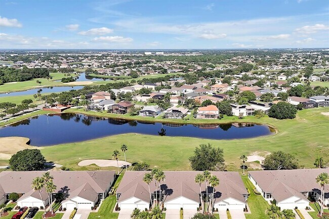 Building Photo - 168 Club Villas Ln