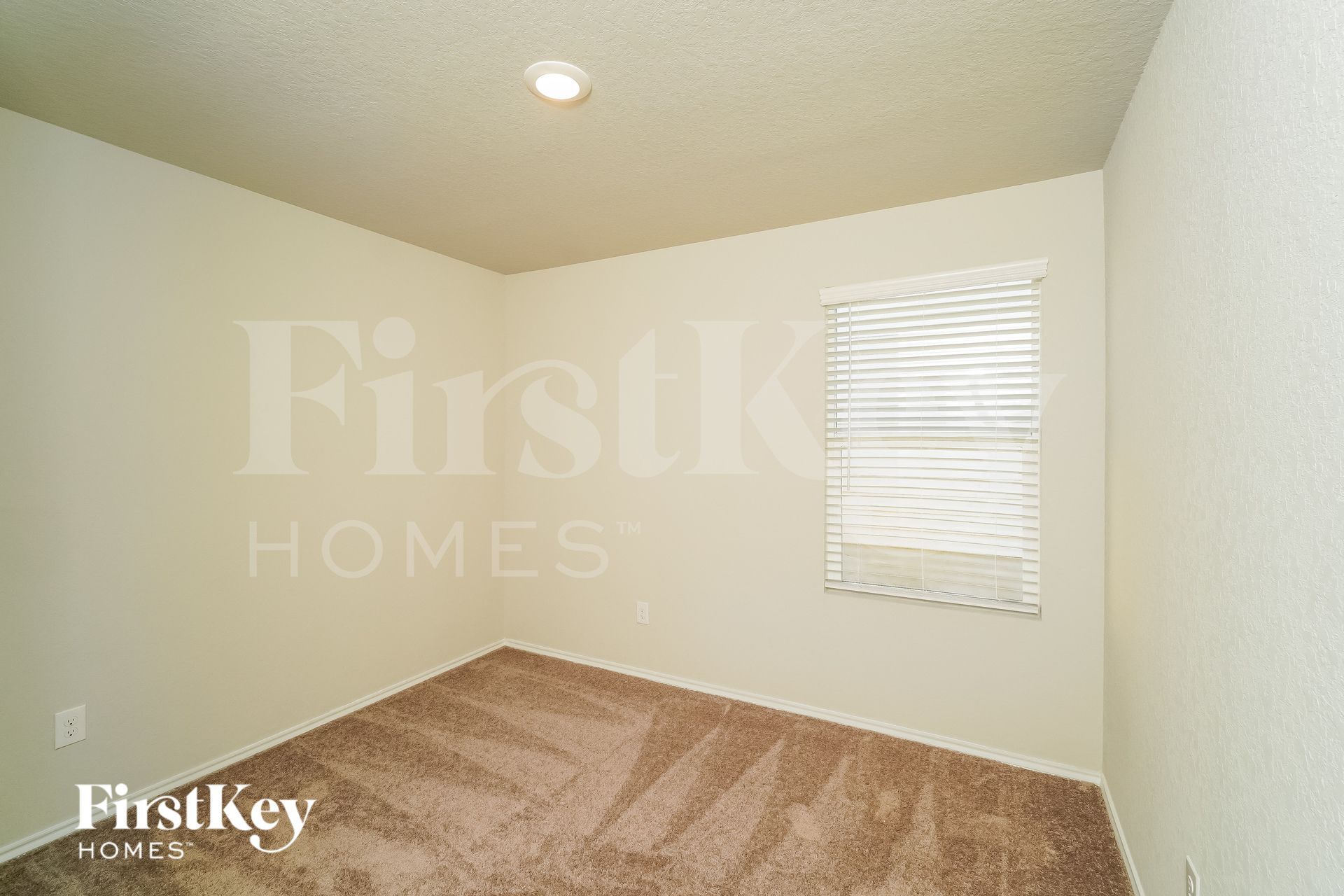 Building Photo - 10755 Prusiner Dr