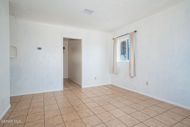 Building Photo - 7813 Rodeo Ave