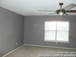 Building Photo - 15810 Pleasant Well Dr