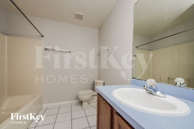 Building Photo - 761 Platypus Ct