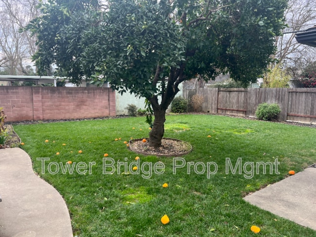 Building Photo - 5724 Callister Ave