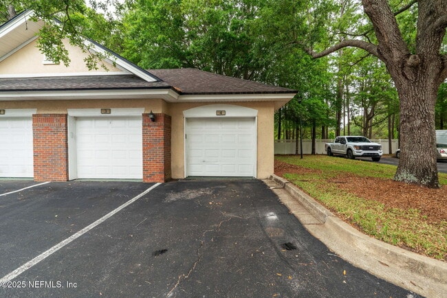 Building Photo - 785 Oakleaf Plantation Pkwy