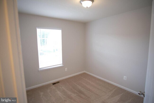 Building Photo - 56 Loblolly Dr