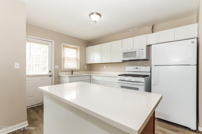 Building Photo - 5208 Terrace Green Cir