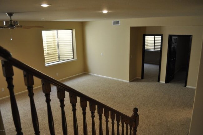 Building Photo - 1223 W Weatherby Way