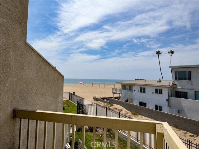 Building Photo - 7301 Vista Del Mar